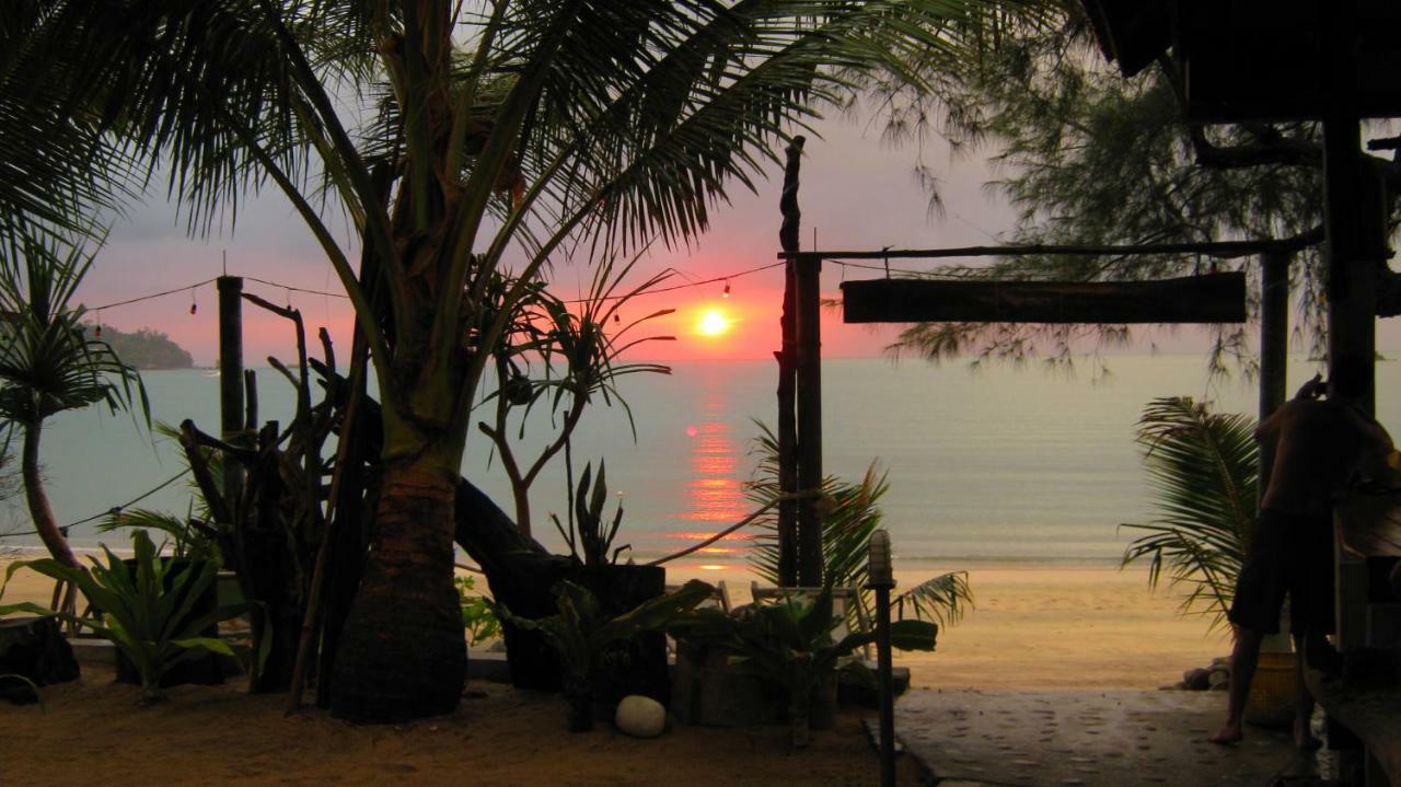 Goldkey Bungalow Koh Phayam Exterior photo