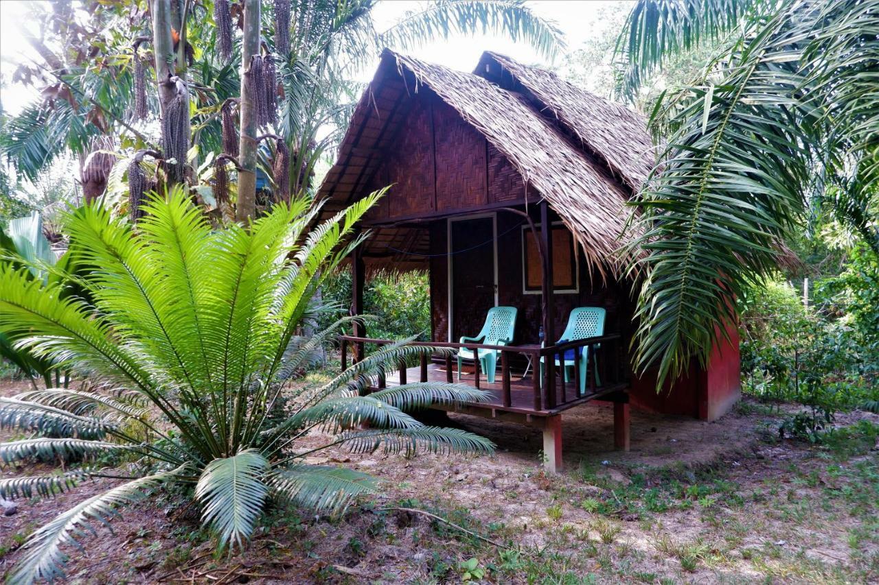 Goldkey Bungalow Koh Phayam Exterior photo